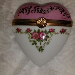 Vintage FAIT MAIN  LIMOGES porcelain heart trinket